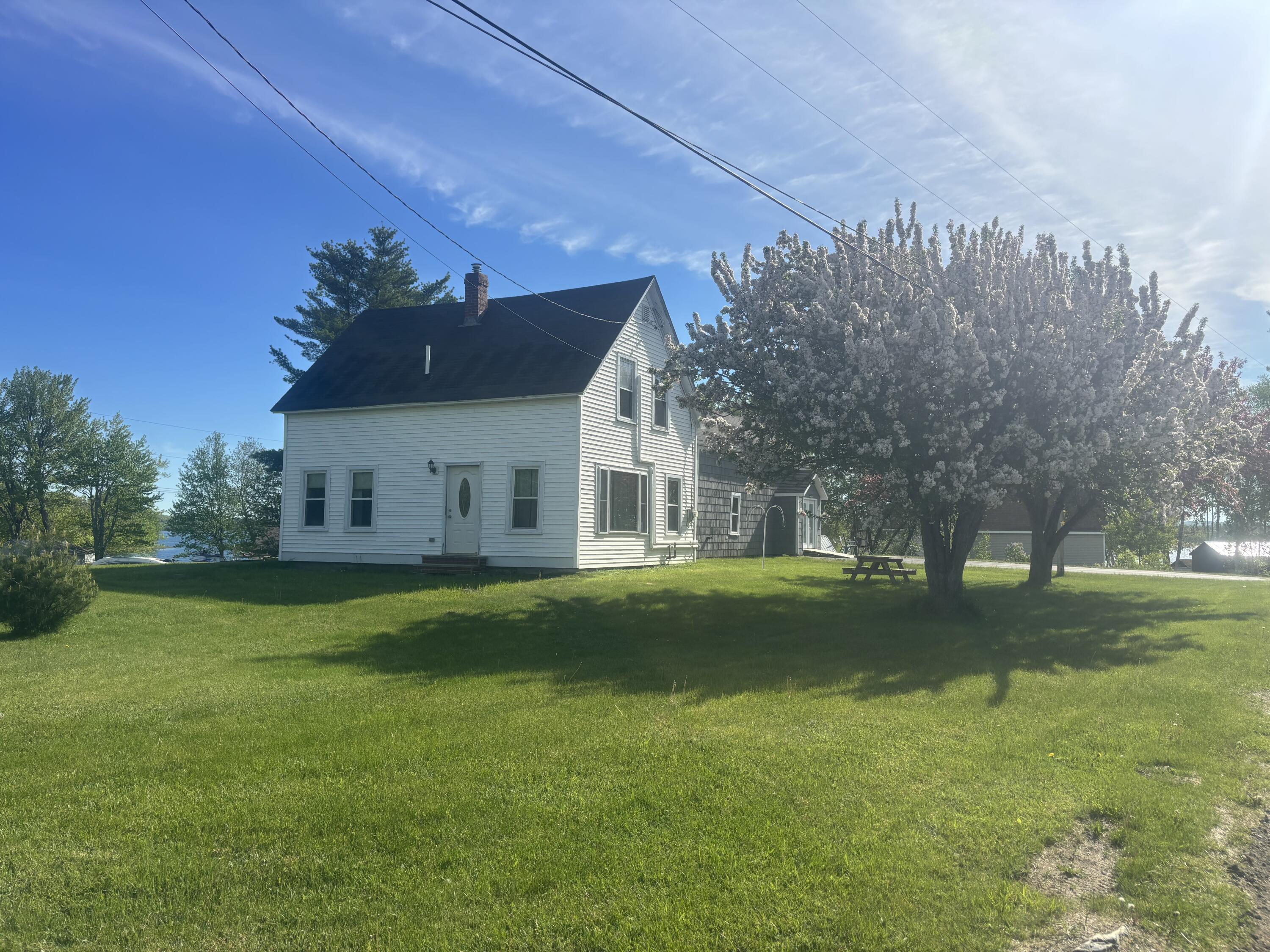 8 Lester Lane Burnham, ME 04922 - Photo 4 of 56 IMG_7127