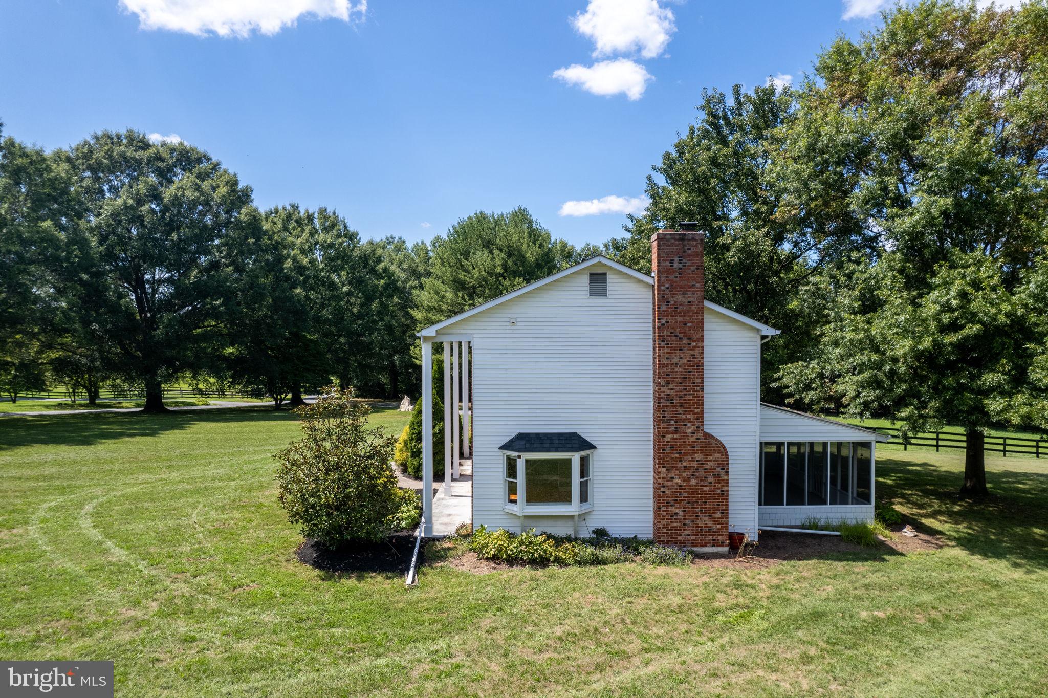 459 Burch Lane Boyce, VA 22620 - Photo 7 of 56