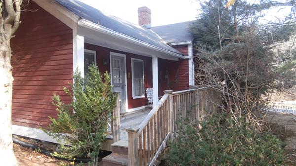 19 South Valley Road Pelham, MA 01002 - Photo 3 of 26