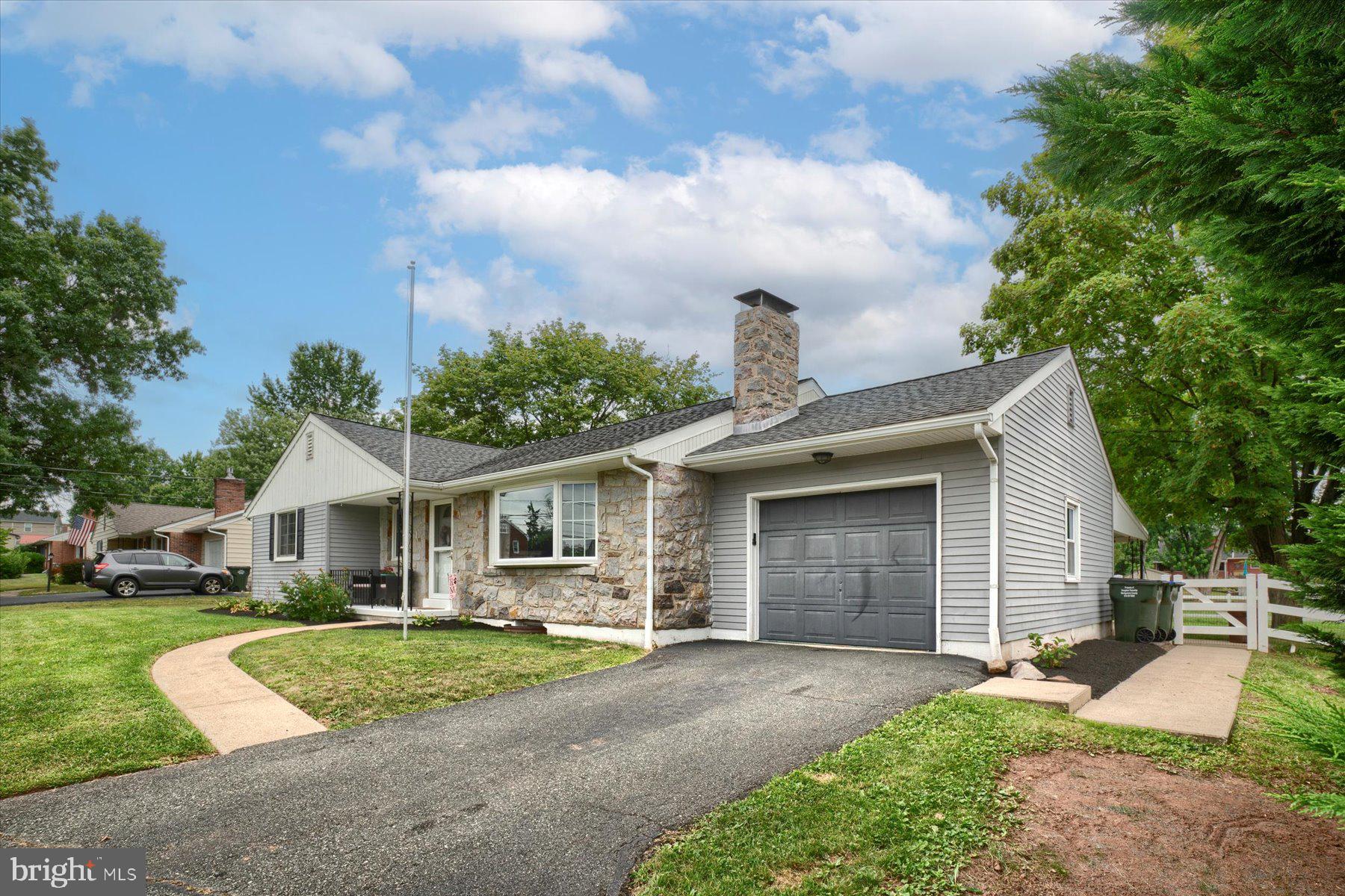 52 Merkel Road Gilbertsville, PA 19525 - Photo 2 of 31 Gallery Image 2
