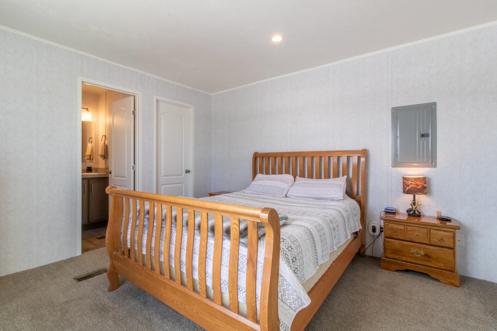 1501 Searles Road Newport Town, VT 05857 - Photo 12 of 28