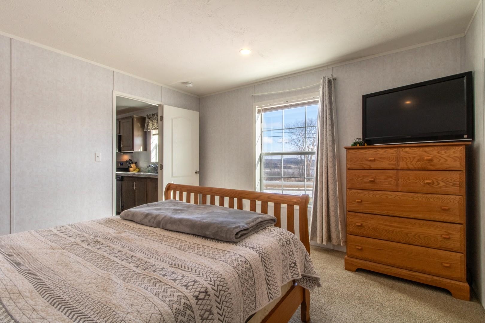 1501 Searles Road Newport Town, VT 05857 - Photo 16 of 28