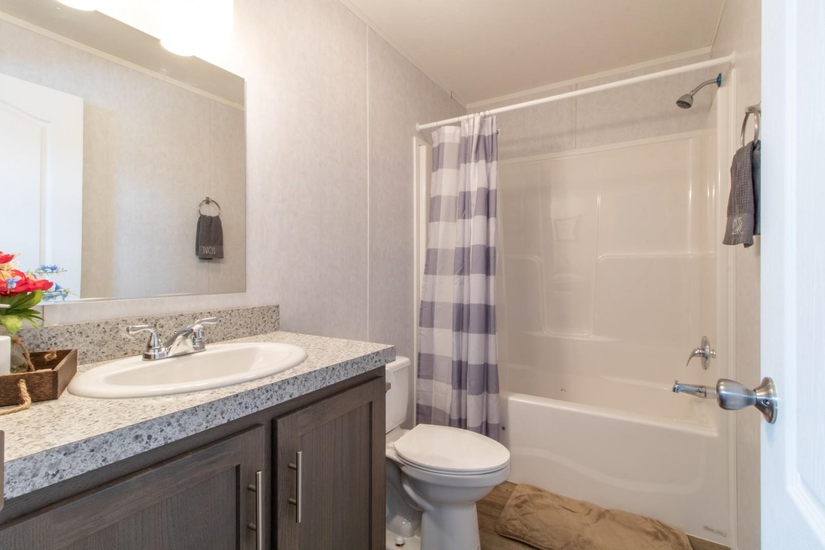 1501 Searles Road Newport Town, VT 05857 - Photo 17 of 28