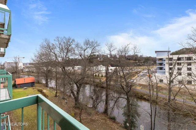 $325,000 | 3215 North River Road, Unit 503, Pigeon Forge, TN 37863