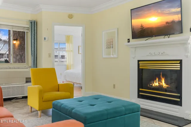 $325,000 | 3215 North River Road, Unit 503, Pigeon Forge, TN 37863