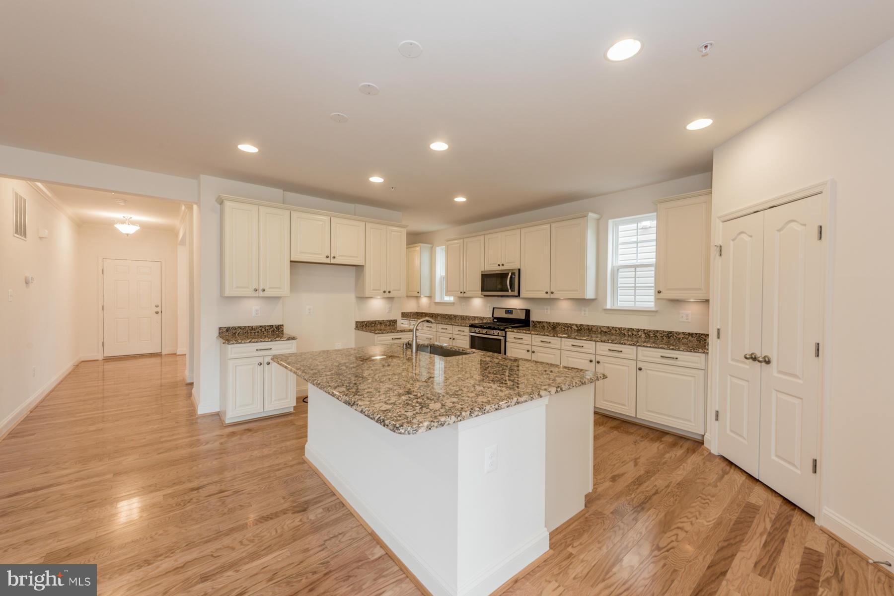 10506 Braddock Run Road Middle River, MD 21220 - Photo 9 of 30 Kitchen