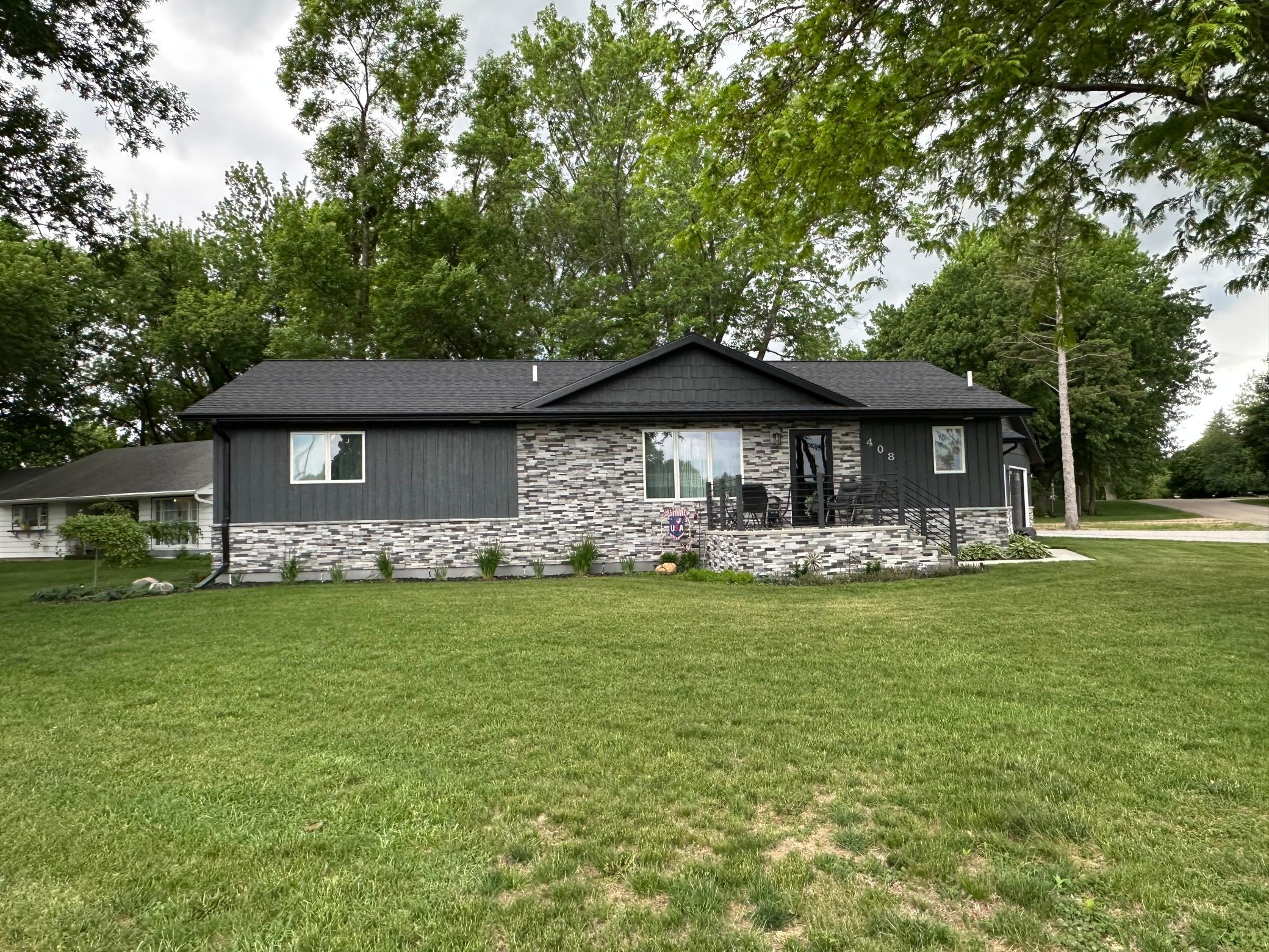 408 North Main Street Hendricks, MN 56136 - Photo 28 of 39