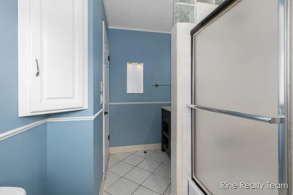 $229,900 | 2200 Rossiter Place, Lansing, MI 48911