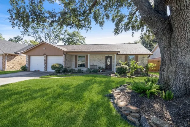 $285,000 | 2222 Whiteback Drive, Houston, TX 77084