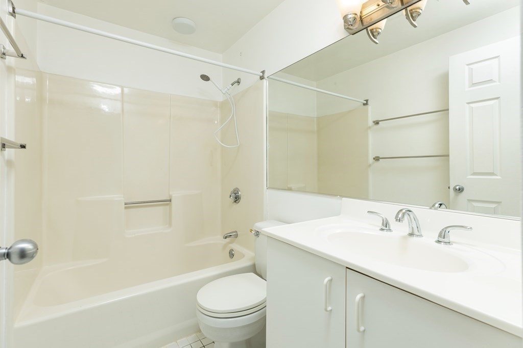 126 Tudor Street, Unit F Boston, MA 02127 - Photo 13 of 21