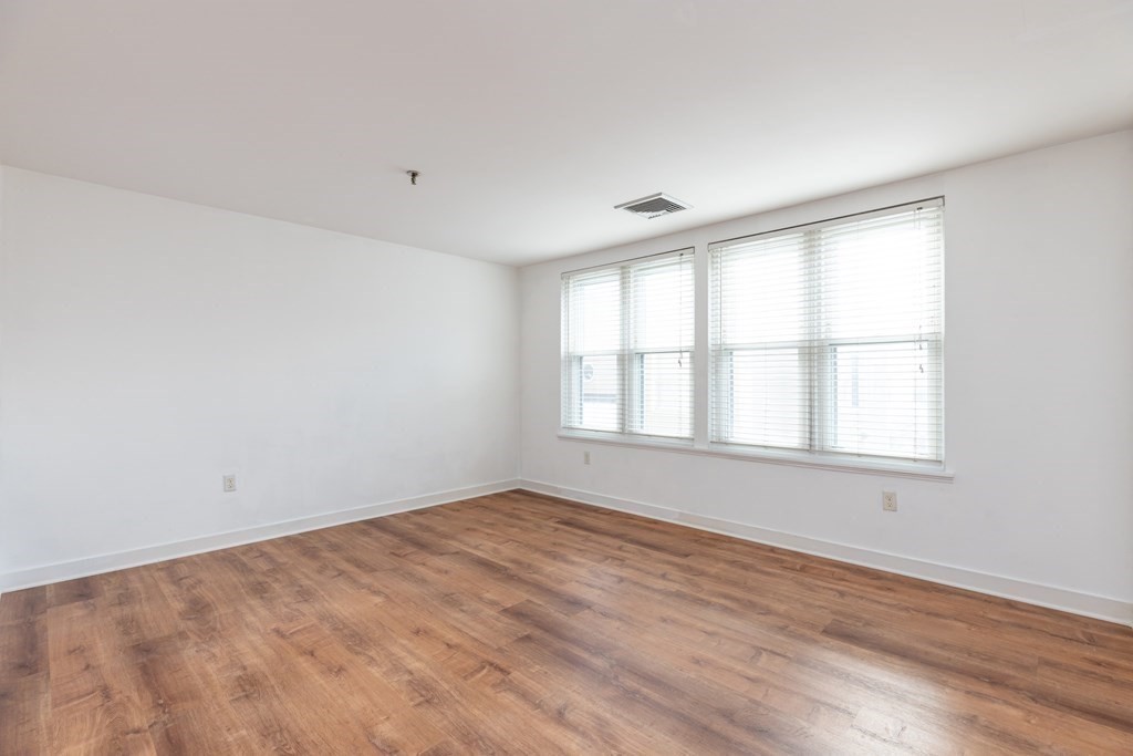 126 Tudor Street, Unit F Boston, MA 02127 - Photo 2 of 21