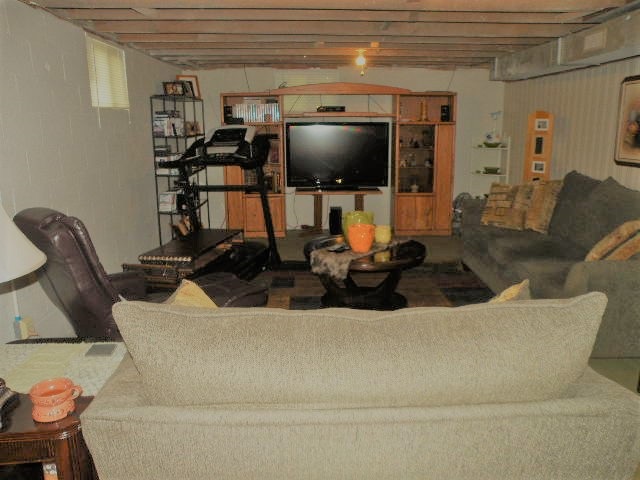 3940 Krouse Road Owosso, MI 48867 - Photo 33 of 53 31383055-32.JPG