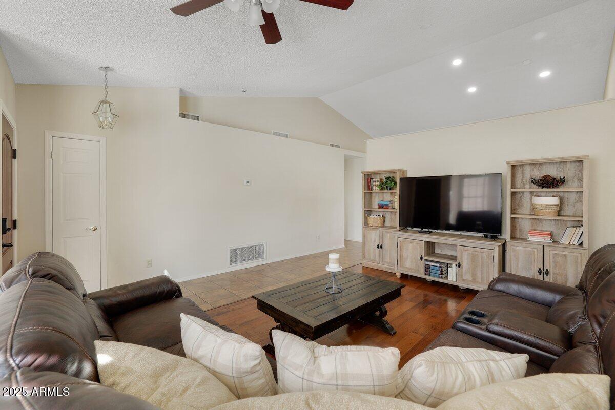 3530 East Long Lake Road Phoenix, AZ 85048 - Photo 4 of 19 AE4A2451