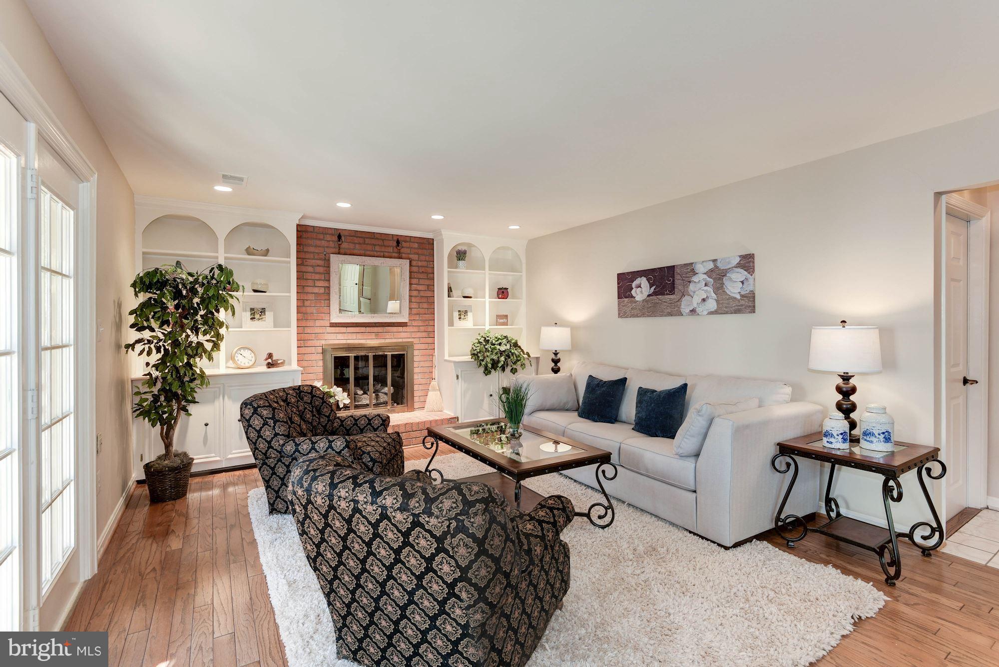 9801 Natick Road Burke, VA 22015 - Photo 14 of 30 Family Room