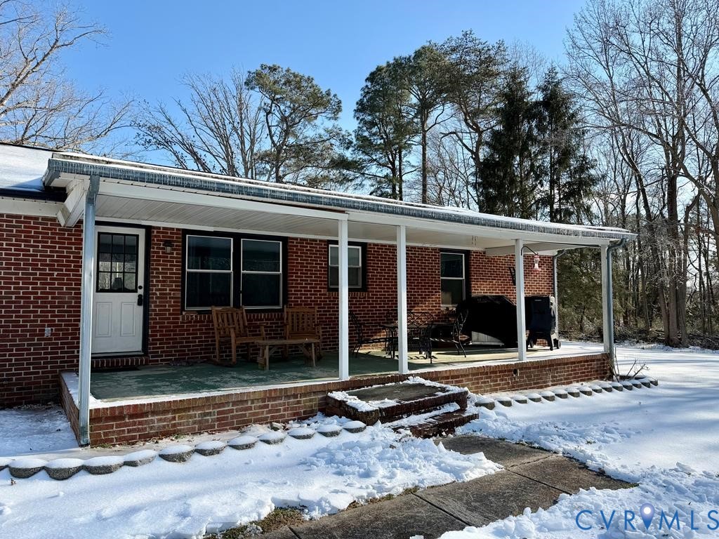 2539 Hampton Hall Road Callao, VA 22435 - Photo 4 of 24