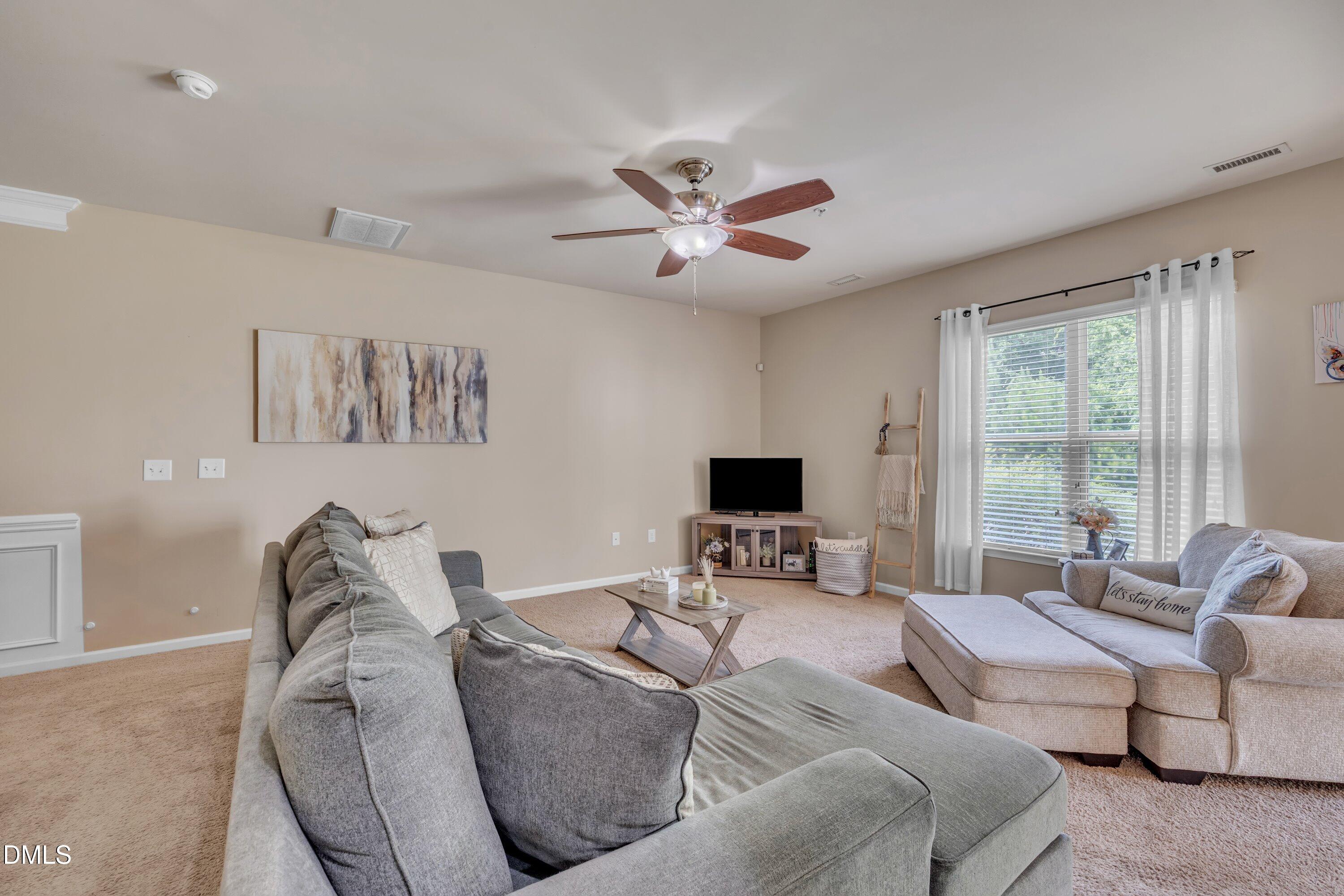8111 Yaxley Hall Drive Raleigh, NC 27616 - Photo 11 of 44 11-8111 Yaxley Hall Dr-6