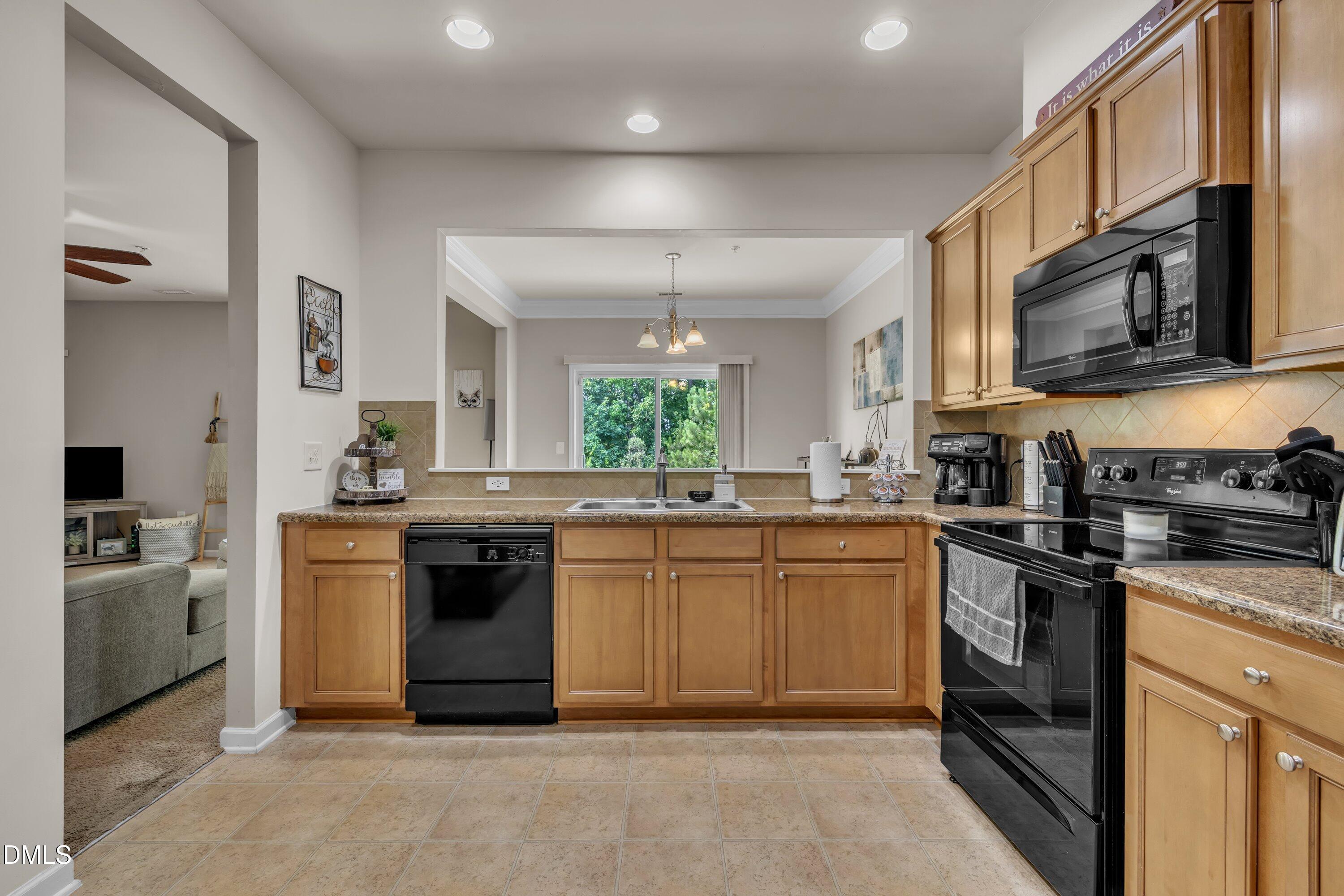 8111 Yaxley Hall Drive Raleigh, NC 27616 - Photo 16 of 44 16-8111 Yaxley Hall Dr-11