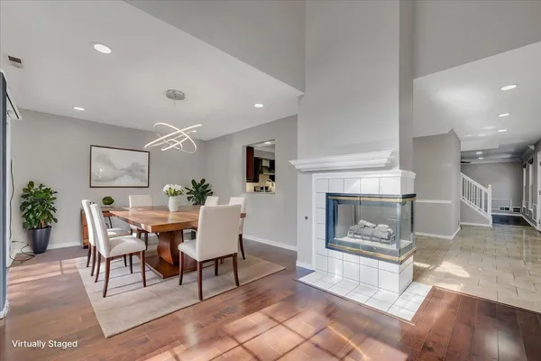 $369,900 | 1476 Laurel Oaks Drive, Streamwood, IL 60107
