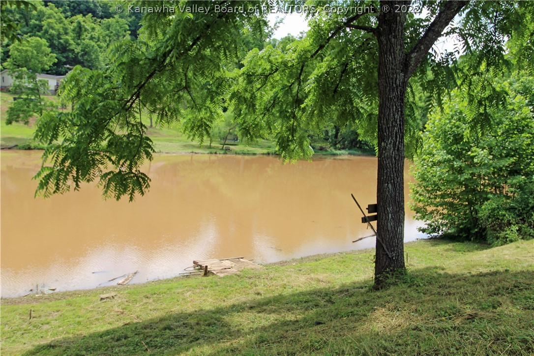 723 Dupont Road Poca, WV 25159 - Photo 6 of 18 Gallery Image 6
