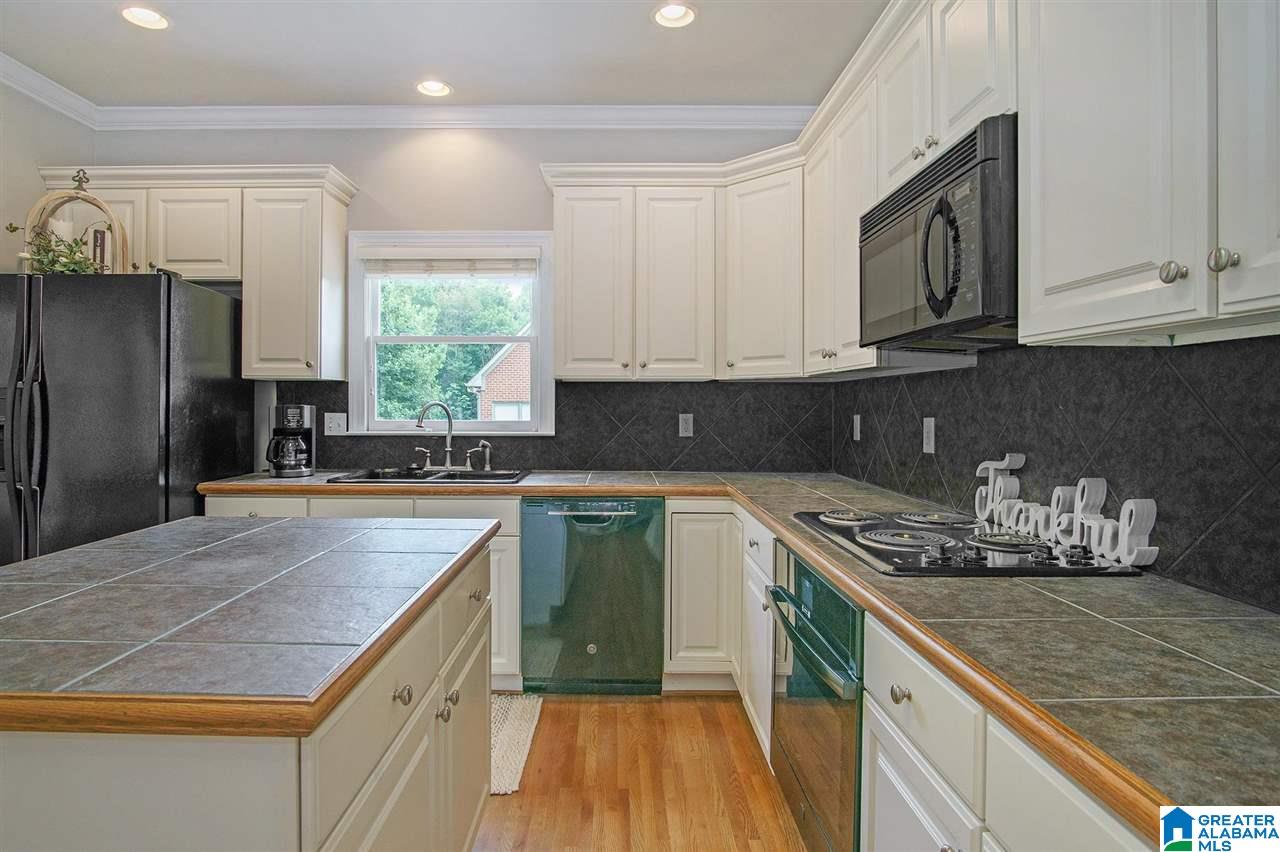 5037 Eagle Crest Road Birmingham, AL 35242 - Photo 7 of 50