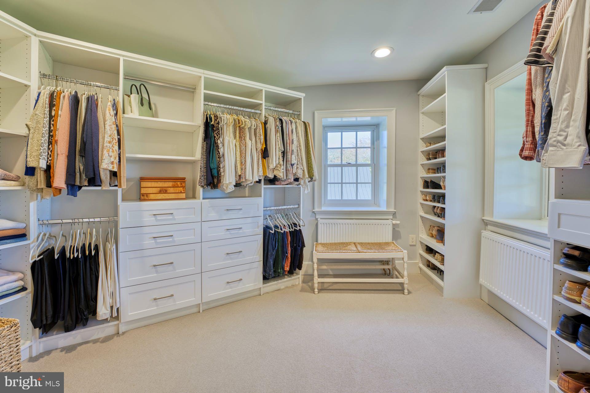 35428 Appalachian Trail Road Round Hill, VA 20141 - Photo 48 of 105 Large Primary Walk-in Closet