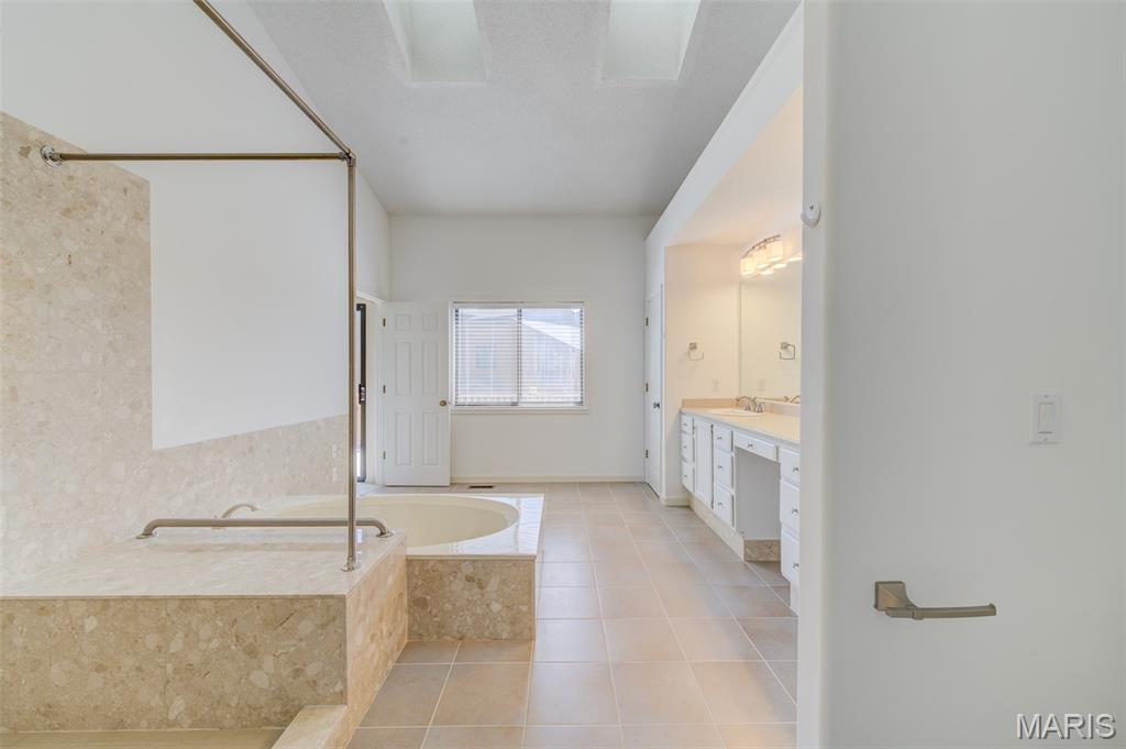 228 Hemingway Lane, Unit F Weldon Spring, MO 63304 - Photo 33 of 53