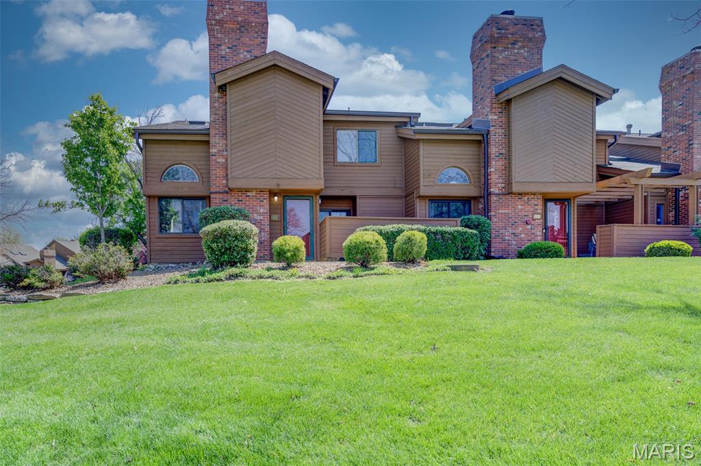 228 Hemingway Lane, Unit F Weldon Spring, MO 63304 - Photo 4 of 53