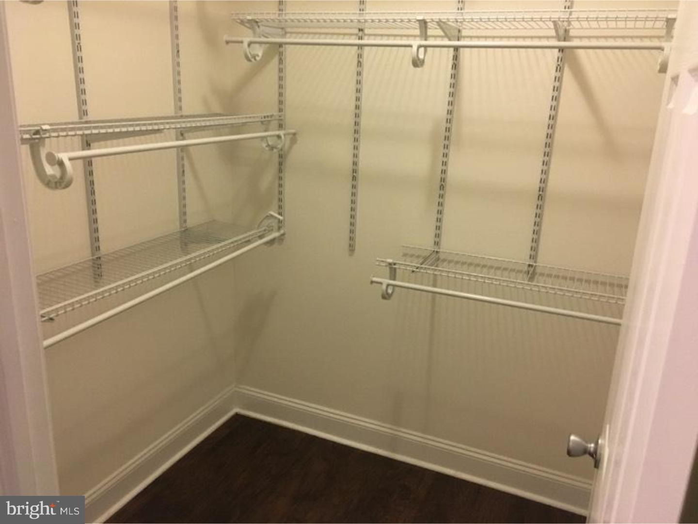 605 North 12th Street, Unit B Philadelphia, PA 19123 - Photo 17 of 21