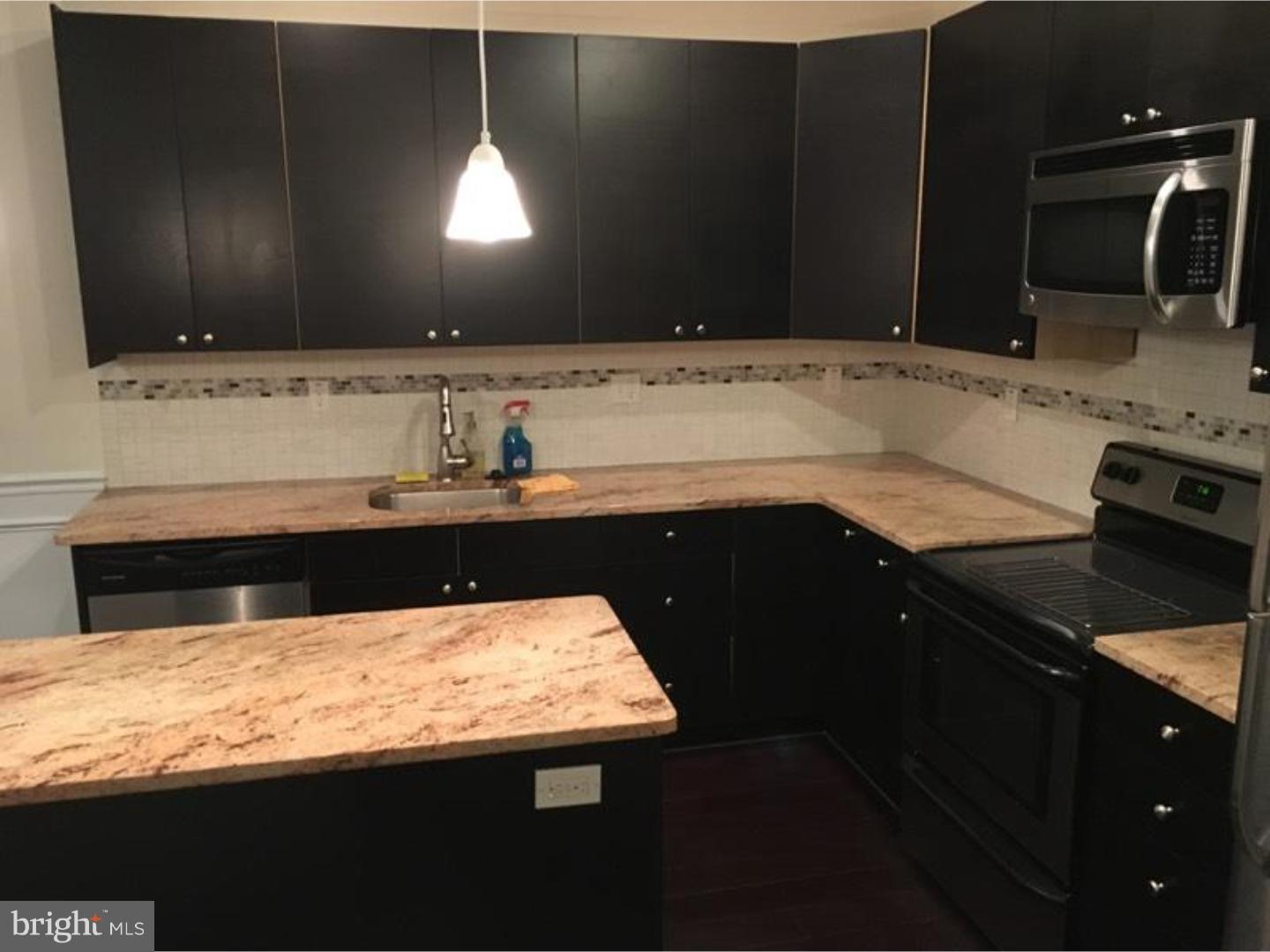 605 North 12th Street, Unit B Philadelphia, PA 19123 - Photo 8 of 21