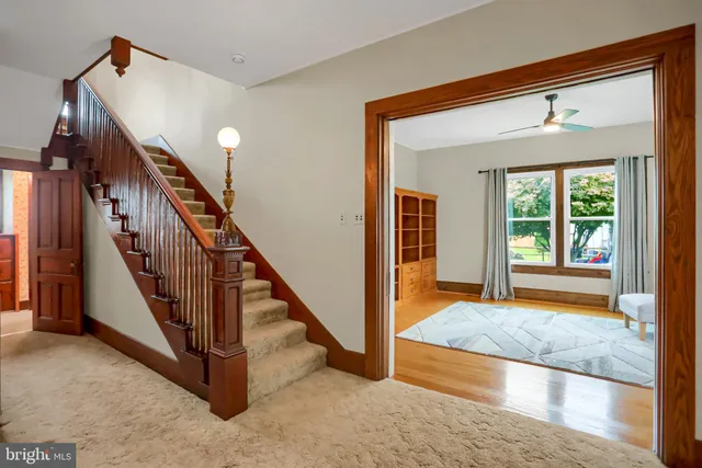 a view of an entryway with a window