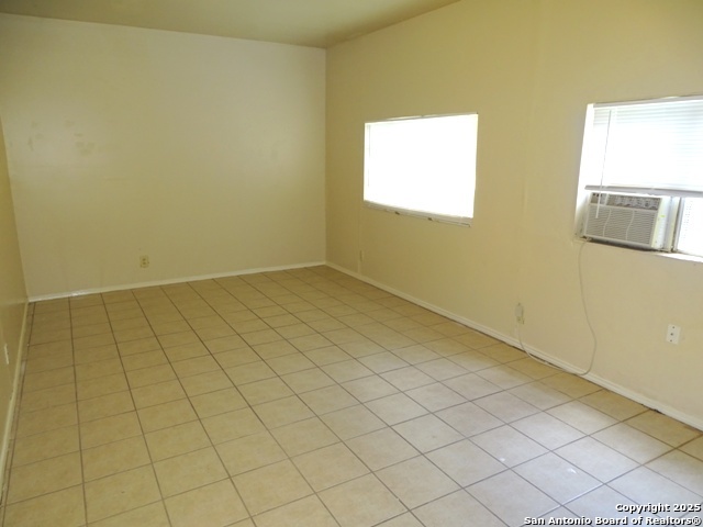 7338 Deep Spring Drive San Antonio, TX 78238 - Photo 10 of 33 an empty room with windows