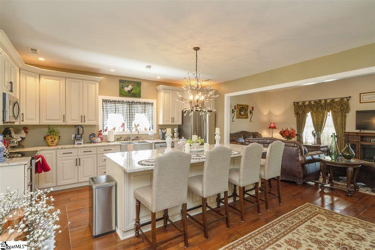 312 Casey Road Woodruff, SC 29388 - Photo 10 of 36 Gallery Image 10