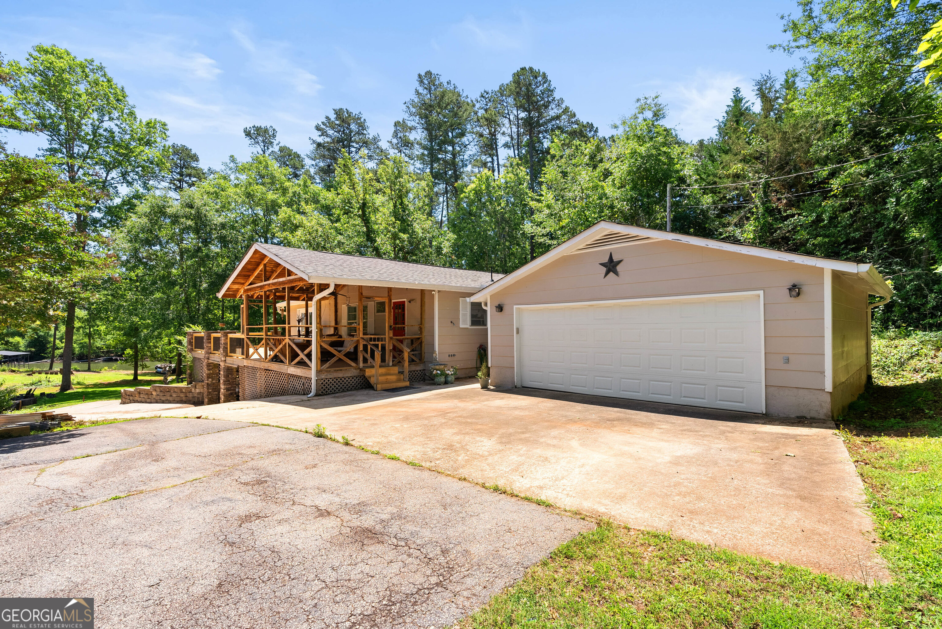 104 Overlook Road Martin, GA 30557 - Photo 3 of 24