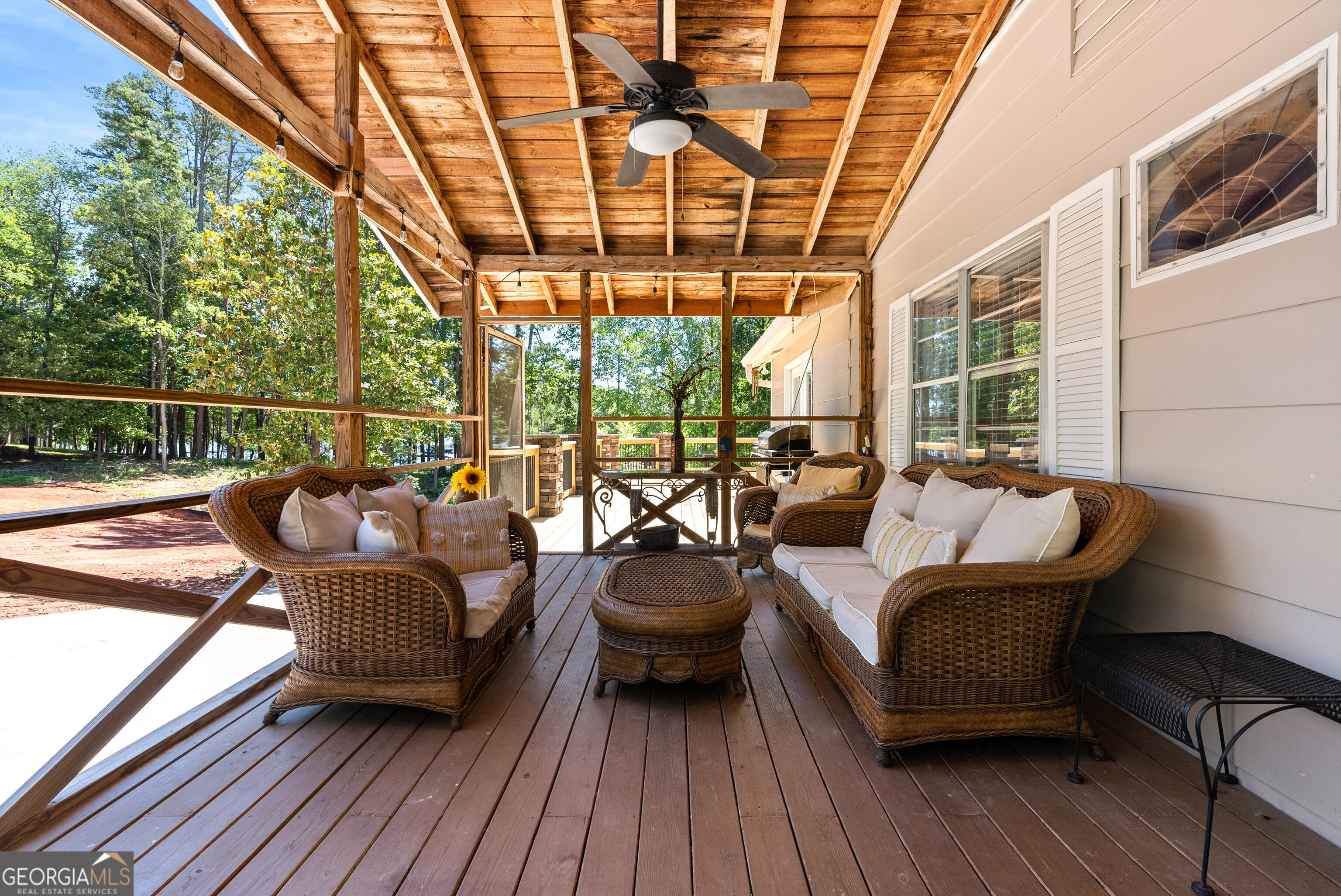 104 Overlook Road Martin, GA 30557 - Photo 7 of 24