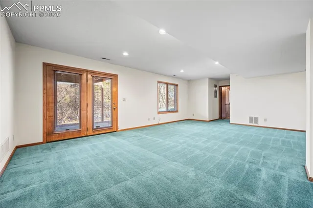 $925,000 | 735 Pollux Drive, Colorado Springs, CO 80906