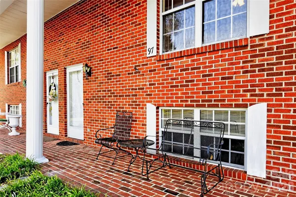 $230,000 | 75 Laurelwood Drive, Unit 21/ 97, Marion, NC 28752