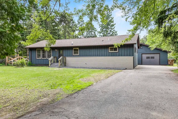 $367,500 | 316 Wood Lane, Stevens Point, WI 54481