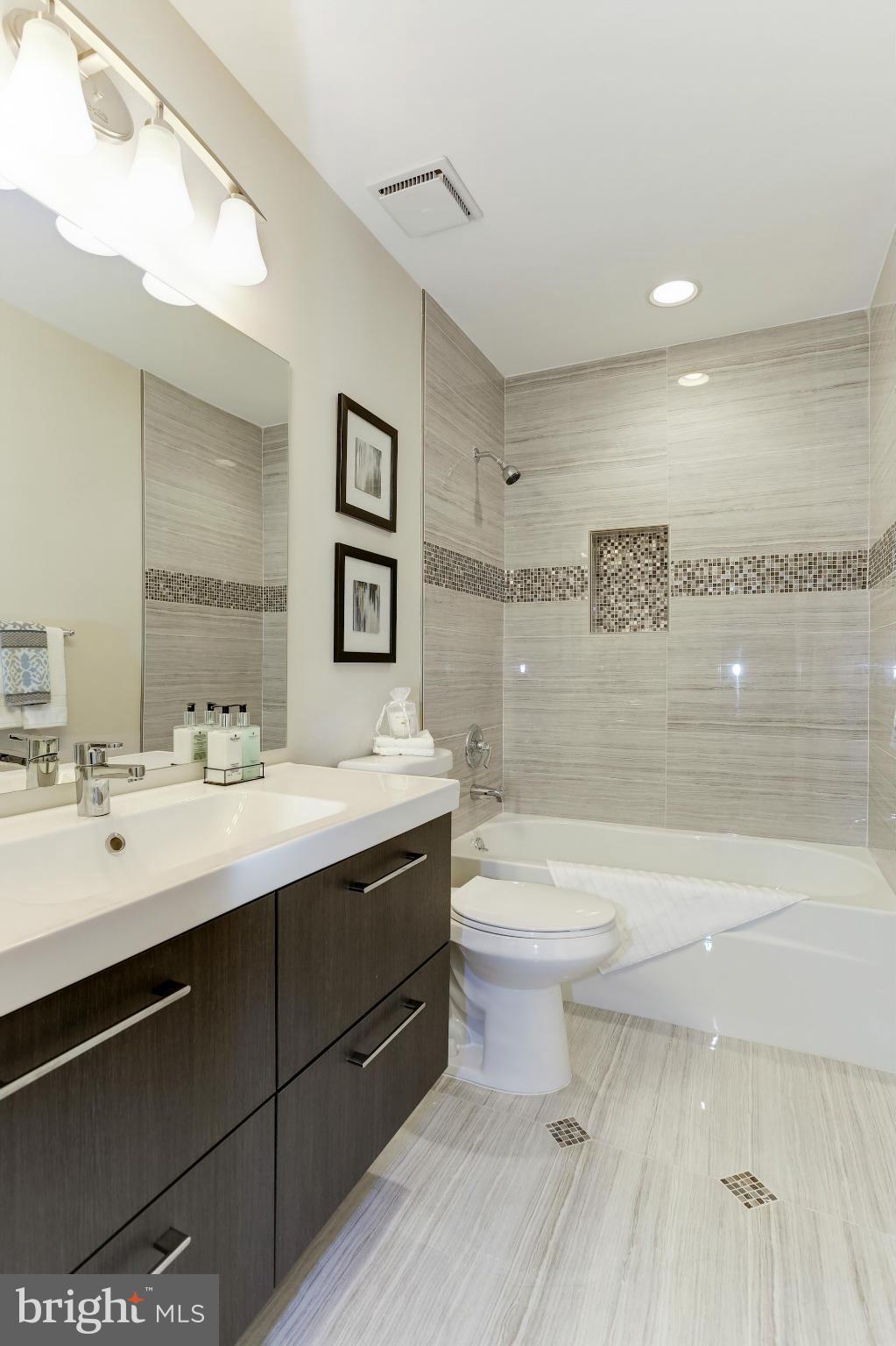 11705 Butlers Branch Road Clinton, MD 20735 - Photo 14 of 29 Bath