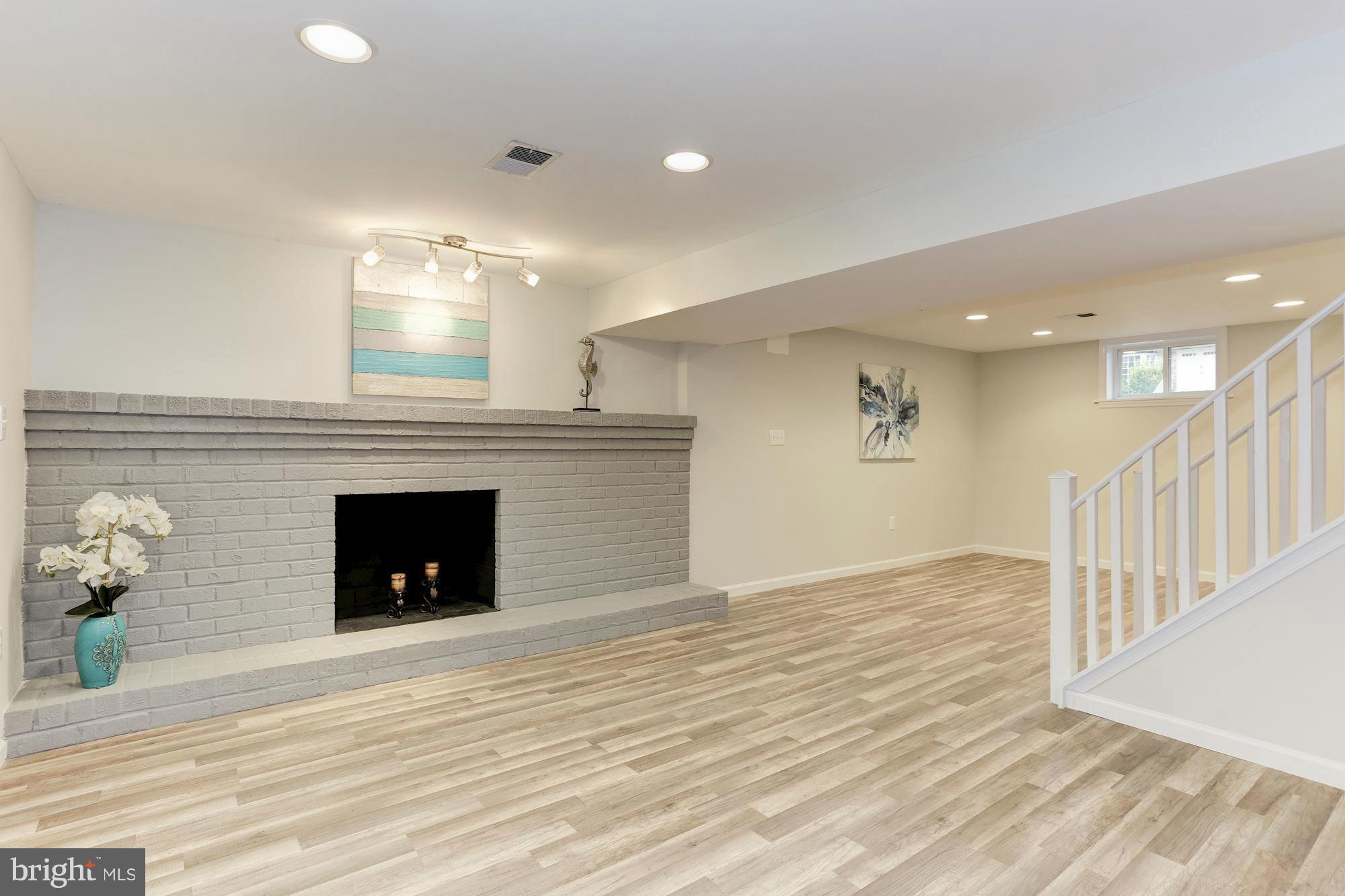 11705 Butlers Branch Road Clinton, MD 20735 - Photo 19 of 29 Family Room