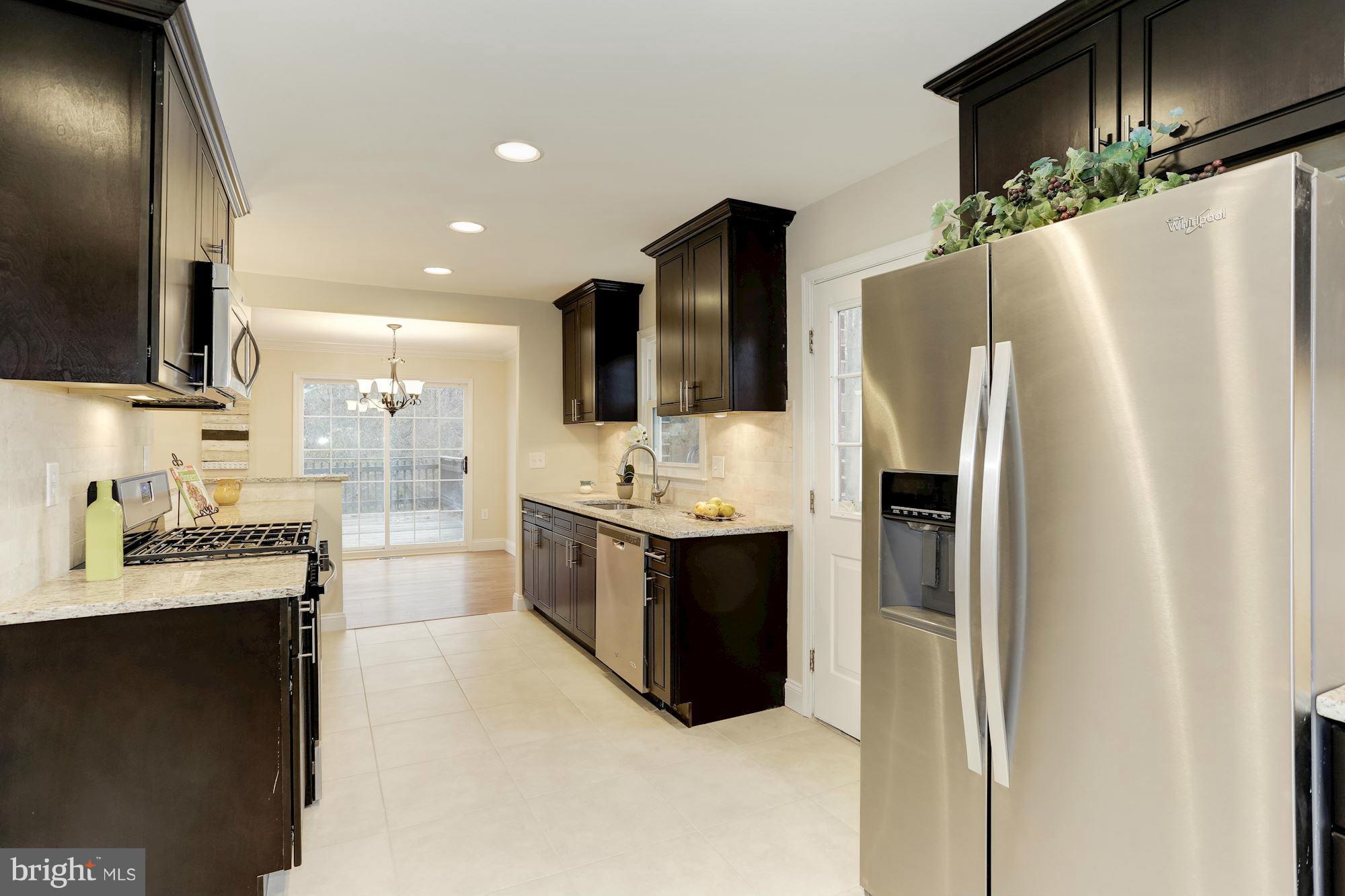 11705 Butlers Branch Road Clinton, MD 20735 - Photo 9 of 29 Kitchen