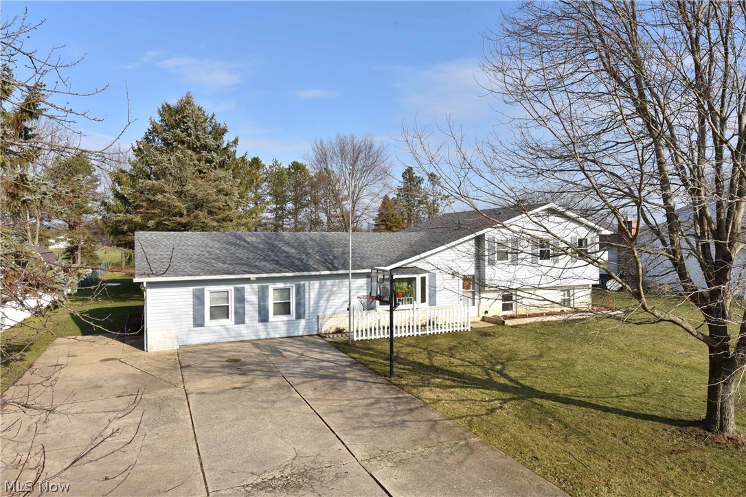 40282 Biggs Road Lagrange, OH 44050 - Photo 6 of 35