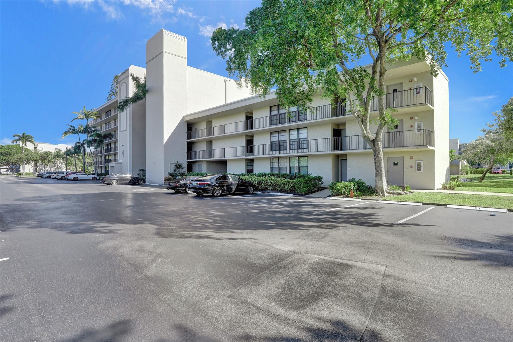 4 Royal Palm Way, Unit 503 Boca Raton, FL 33432 - Photo 31 of 36 a building with a street view