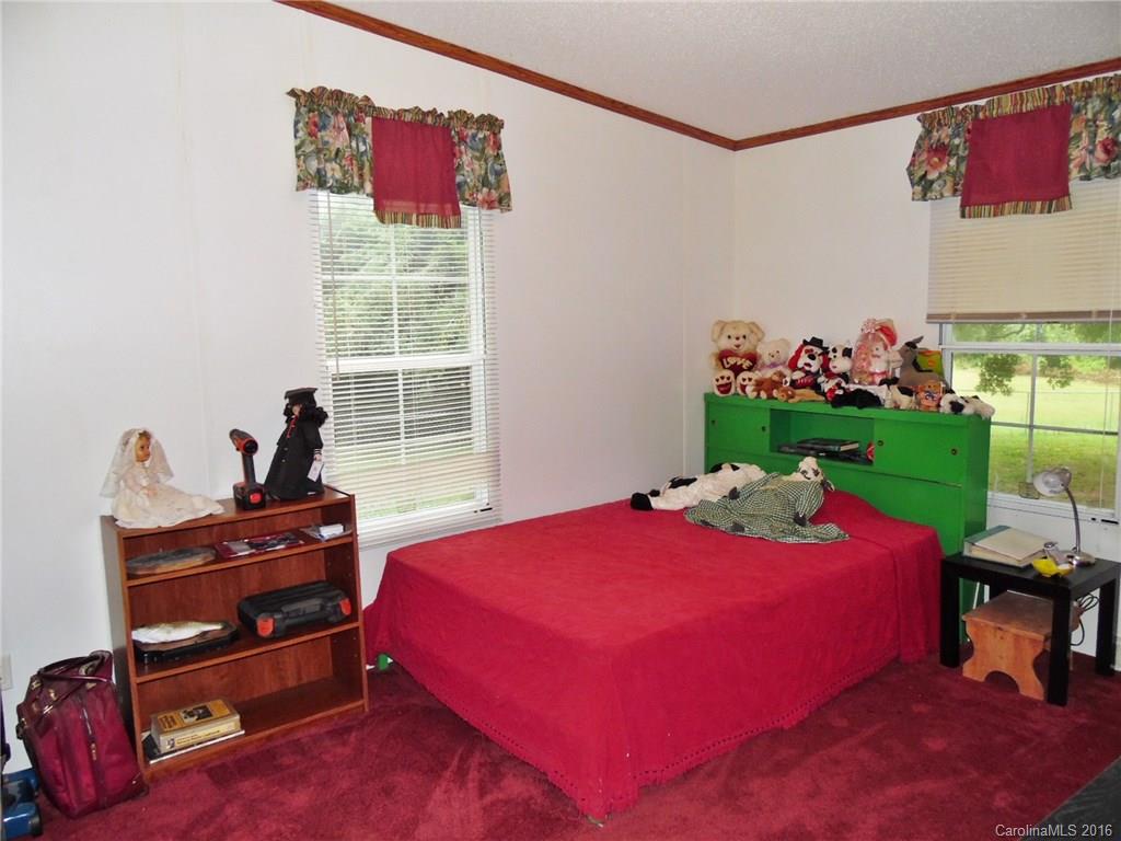 2302 Pressley Road Chester, SC 29706 - Photo 3 of 16