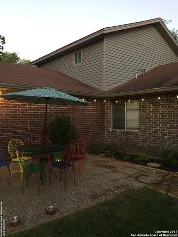 $1,900 | 14929 Moss View, San Antonio, TX 78232