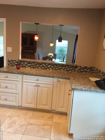 $1,995 | 14929 Moss View, San Antonio, TX 78232