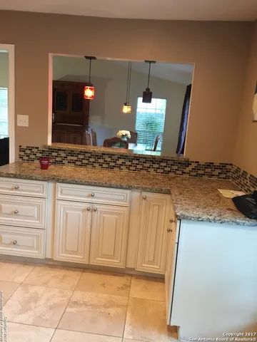 $1,900 | 14929 Moss View, San Antonio, TX 78232