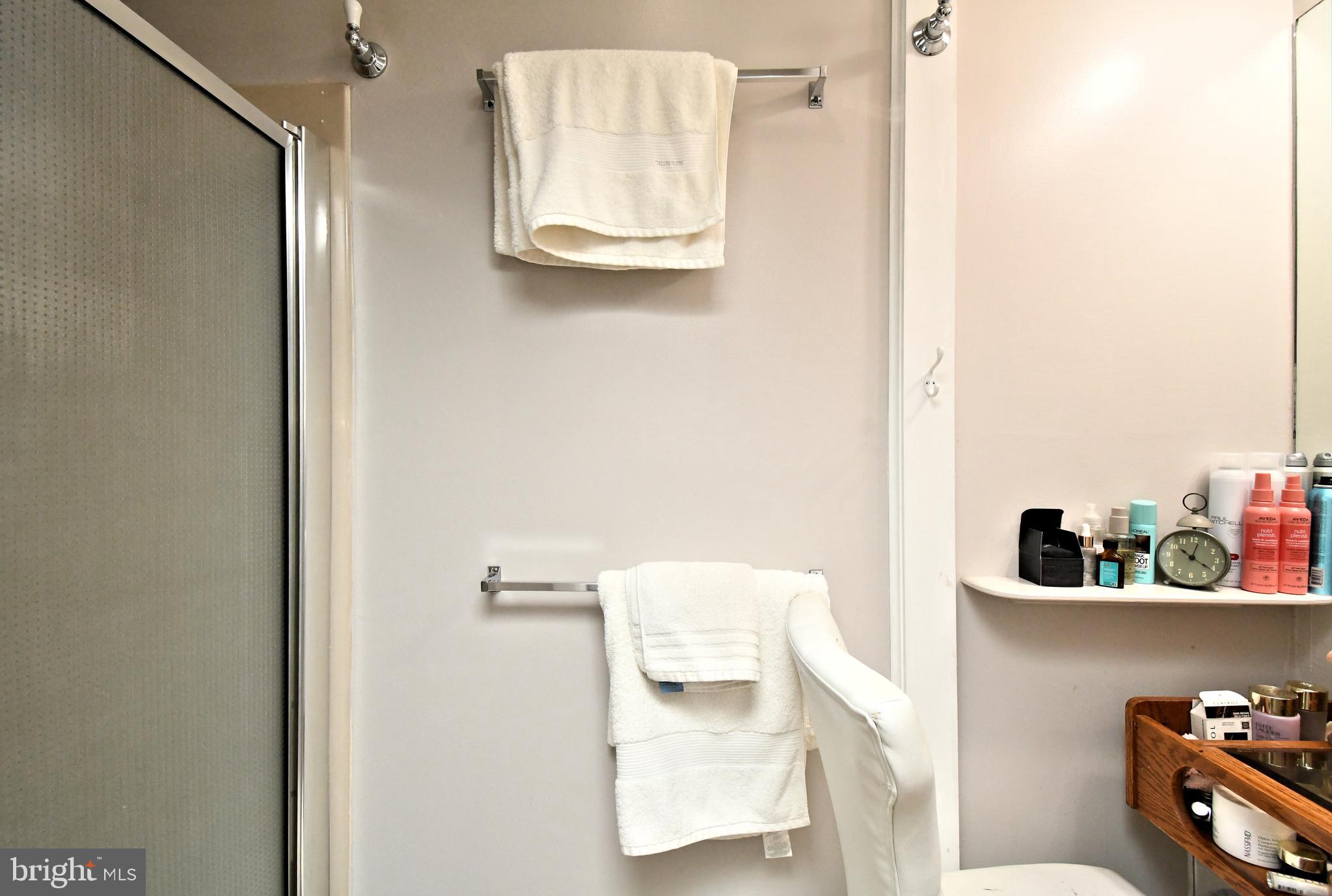 5 Royal Oak Road Lawrence Township, NJ 08648 - Photo 27 of 53