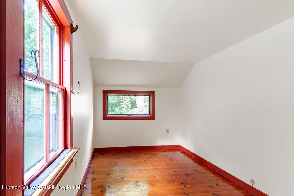 286 Manor Rock Road Craryville, NY 12521 - Photo 25 of 41 286ManorRock_Bed2a