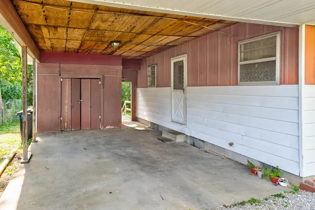 $138,900 | 112 North Charlton Avenue, Boonville, IN 47601