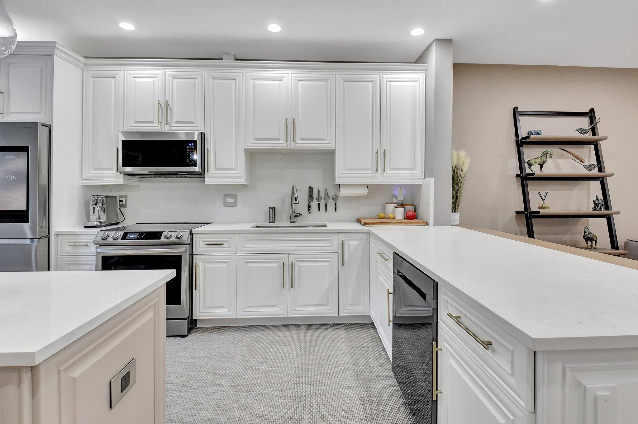 6795 Via Regina Boca Raton, FL 33433 - Photo 11 of 83 27-web-or-mls-DSC_1259